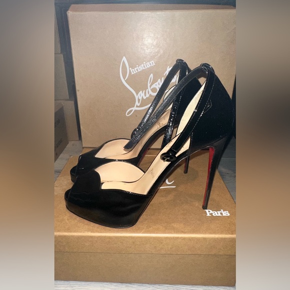 Authentic Christian Louboutin red bottom heels - Picture 3 of 12